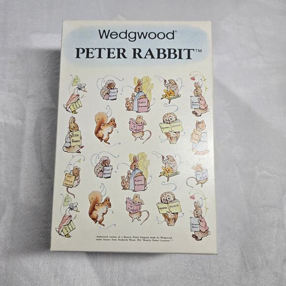 Wedgwood Peter Rabbit Beatrix Potter 2 Piece Porcelain Nursery Set NOB - Picture 3 of 7